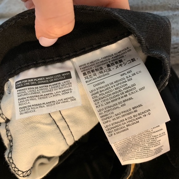 Men’s Levi jeans - Picture 3 of 5